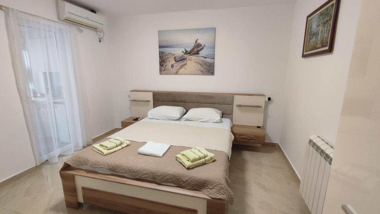Apartments Familia Budva Exteriör bild