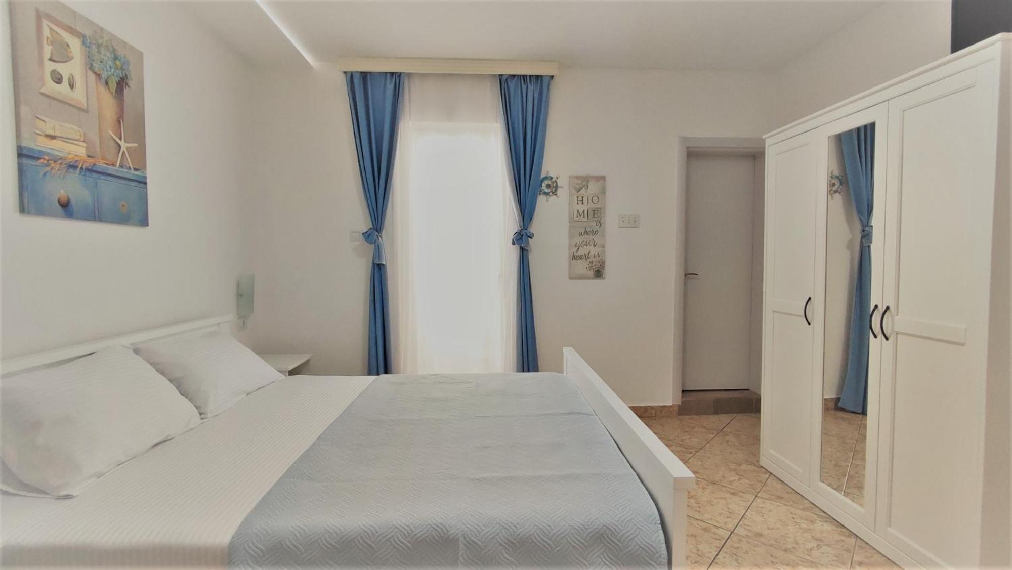 Apartments Familia Budva Exteriör bild